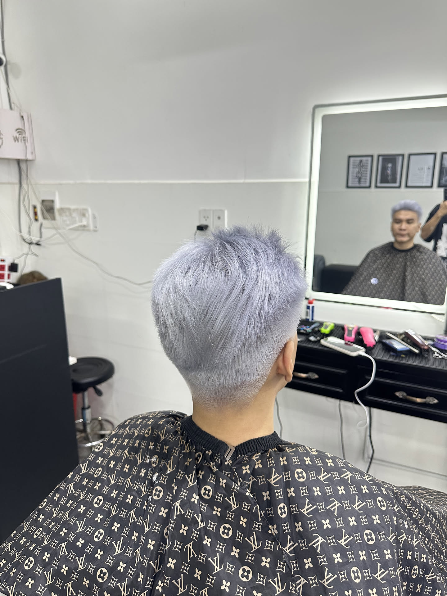 Nhuộm tóc nam tại DemaBarber Quận 10